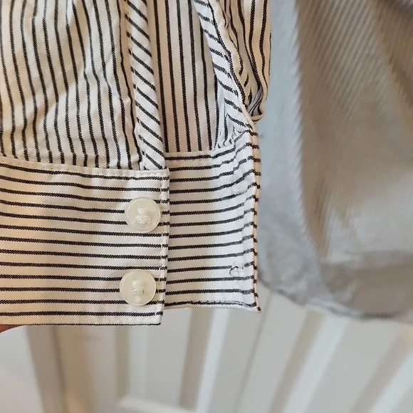 LOFT DRESS - Picture 5 of 9